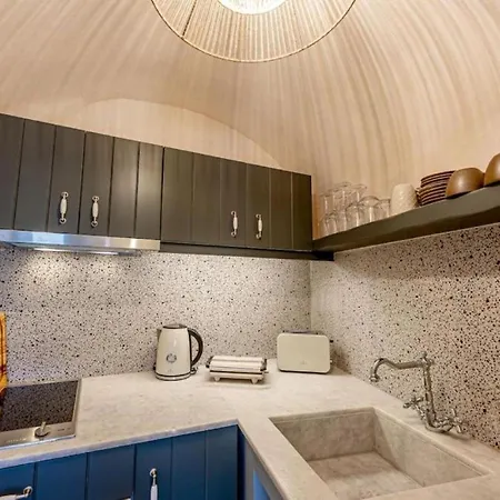 ヴィラ Parastia Luxury Santorini - Private Jacuzzi Éxo Goniá