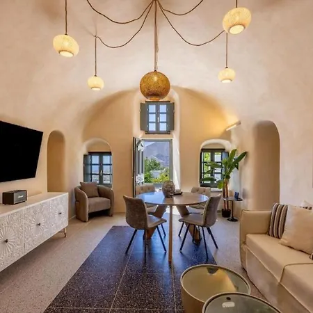 ヴィラ Parastia Luxury Santorini - Private Jacuzzi