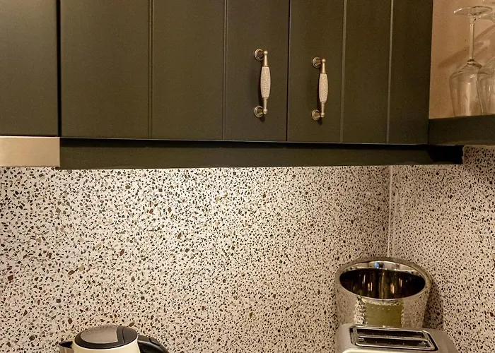 Parastia Luxury Santorini - Private Jacuzzi Villa *