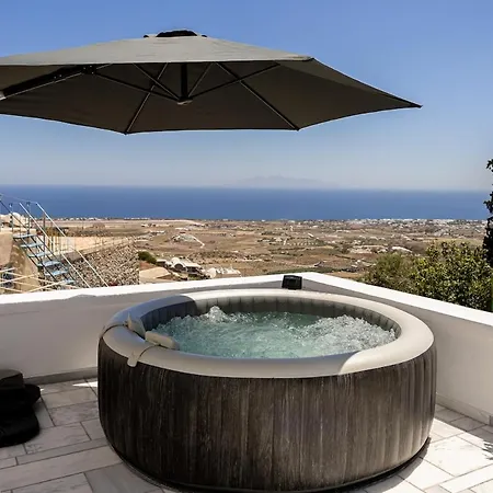 Villa Parastia Luxury Santorini - Private Jacuzzi Exo Gonia
